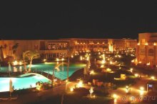 Вечерний вид отеля