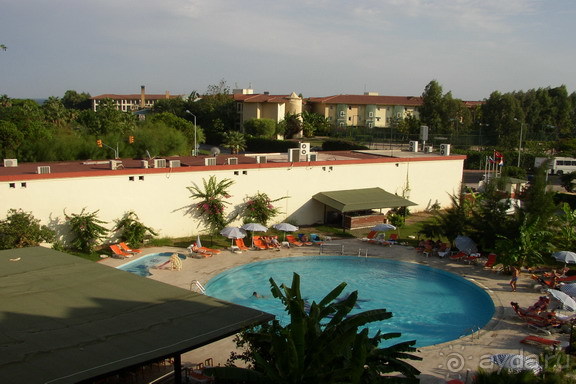 Вид с балкона Le Palm 2