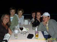 Отель хороший, но старенький.