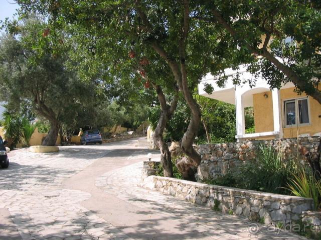 Bali Mare-подъем к некоторым домикам