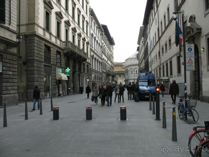 Расстояние от отеля до собора