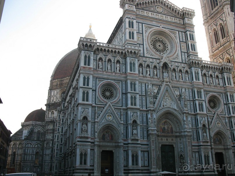 Из хорошего - только расположение