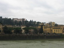 Из хорошего - только расположение