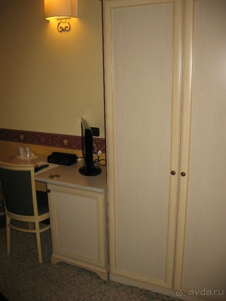 Из хорошего - только расположение