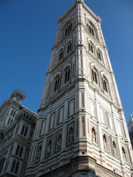 Из хорошего - только расположение