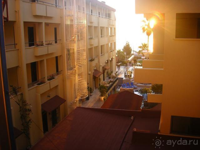 фото Dragos Hotel