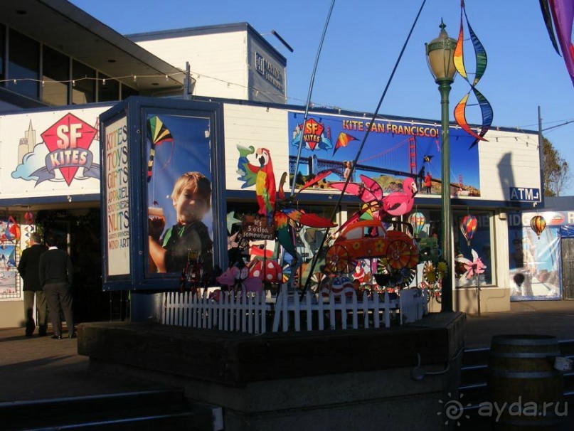 САН-Фран--пирс 39- ветряные игрушки