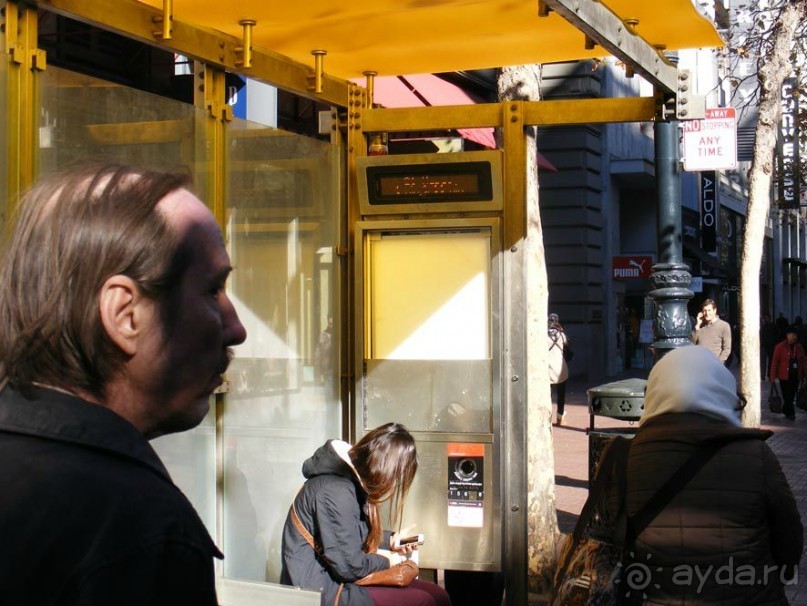 САН-Фран--автобус 38 - пристегивают пассажира-инвалида