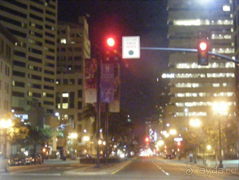 Сан-Диего-утро воскр-город любимцев-собак-только пешком и с собаками