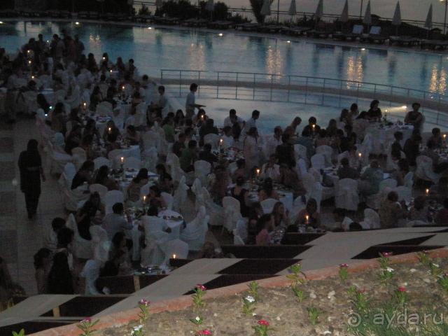 фото Utopia World Hotel