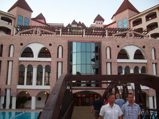 фото Green Max Hotel