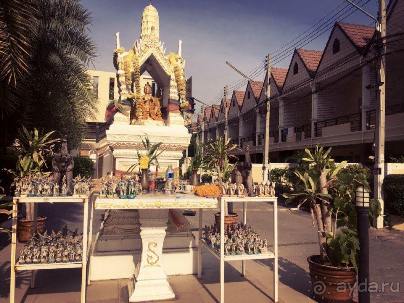 Паттайя – да кто ж ее не знает )