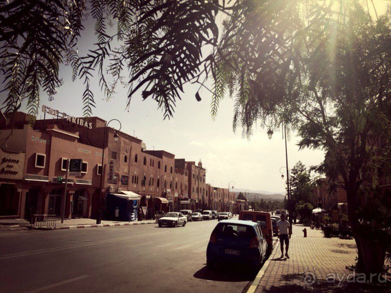 Альбом отзыва "Почему Марокко?"