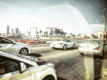 Бахрейн в пол ноги с ребенком