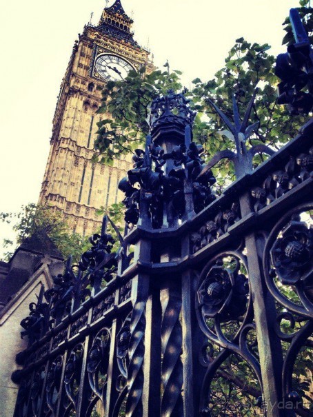 Я НЕ уеду жить в Лондон, мне Москва будет сниться..