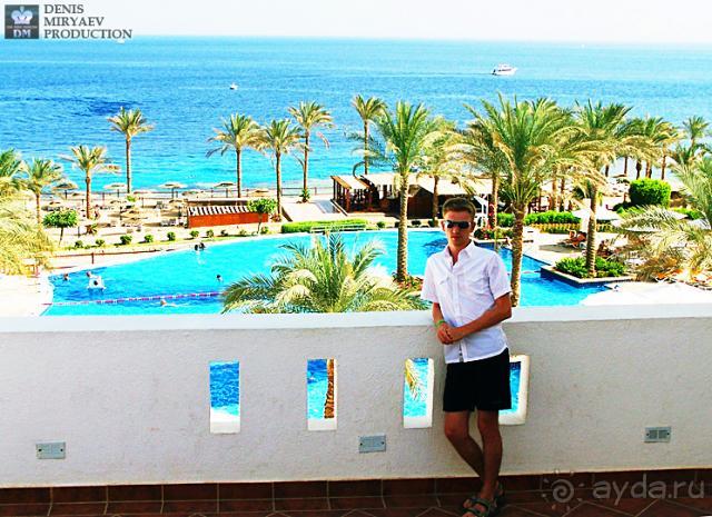 Вид на нижний бассейн