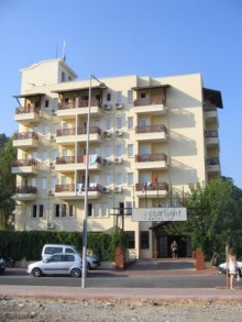 Maksim Starlight Hotel