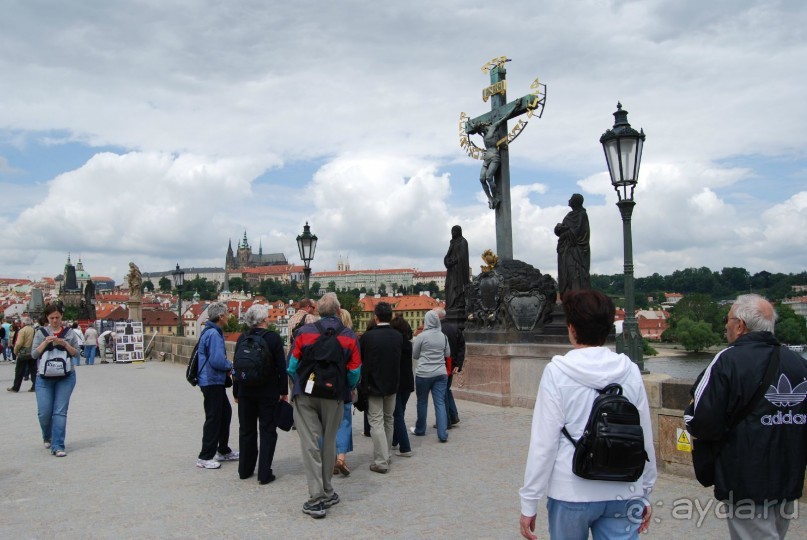 Праздник души и живота + средневековье.