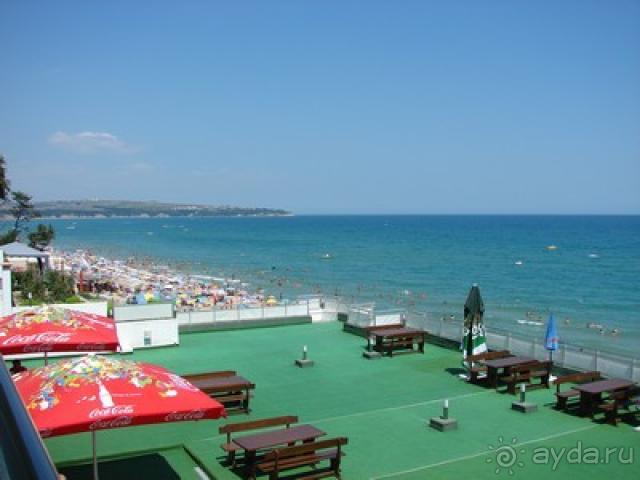 Уютный, мини- отель на тенистой, зеленой улочке.