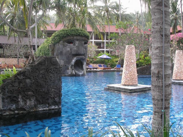 Отдых  в чудном месте на далеком-далеком острове.