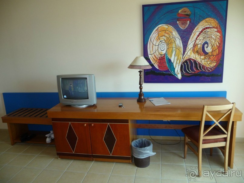 нормальный отель с отличным пляжем