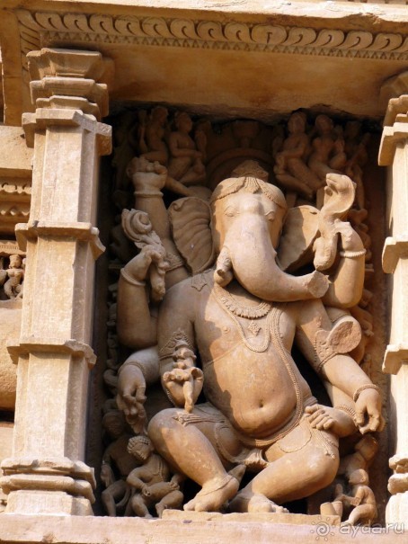 Каджурахо и Варанаси