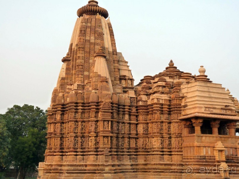 Каджурахо и Варанаси Каджурахо и Варанаси