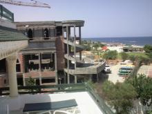 Врагов в этот отель