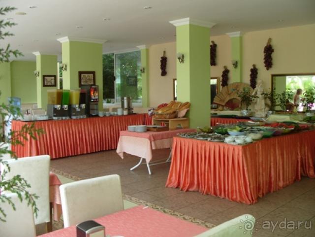 В Sir Santana - не стоит туда ехать