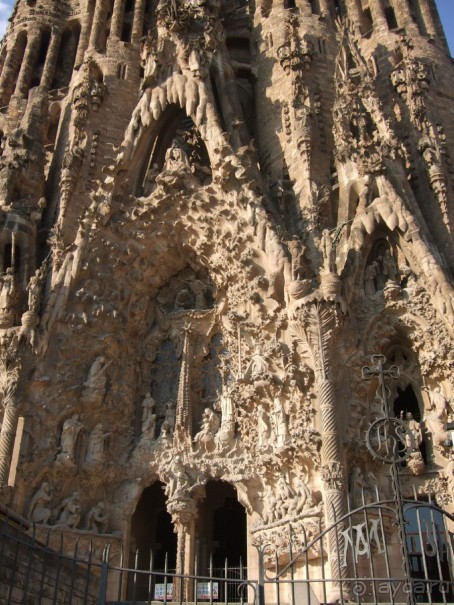 Барселона. Архитектура Гауди.