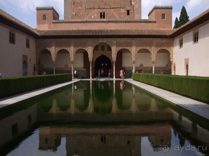 Альгамбра и сады Хенералифе. 