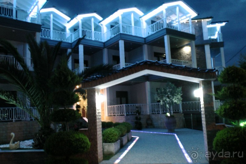 Отель Николаса Villa Paradise