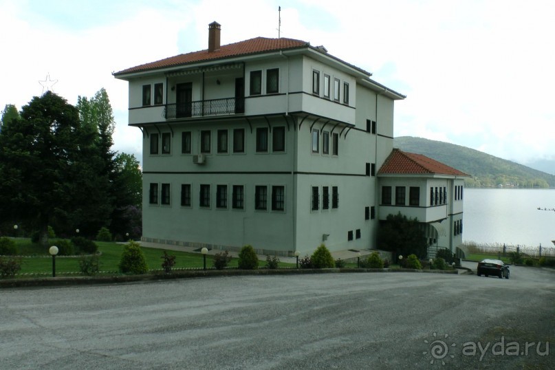 Фабрика-салон MOUSIOS