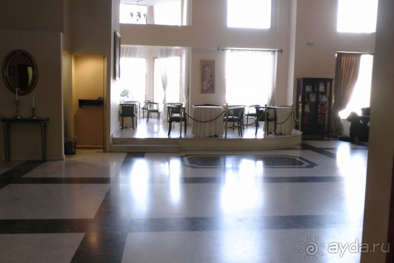 Солидный отель для деловых поездок 