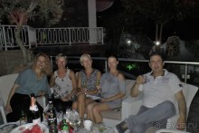 Альбом отзыва "Купить хорошую шубу в Греции (2015). Отзыв и полезные советы."