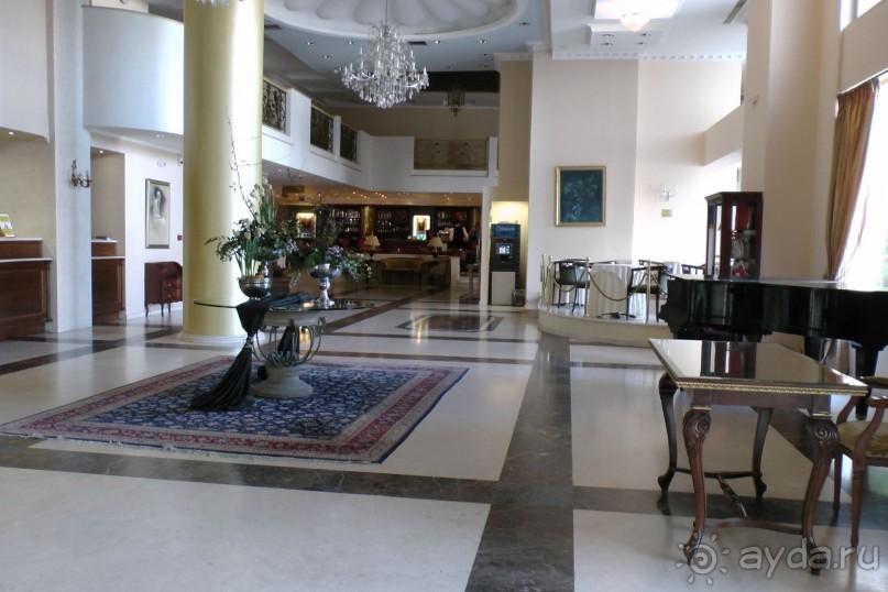 Отель Grand Hotel Palace