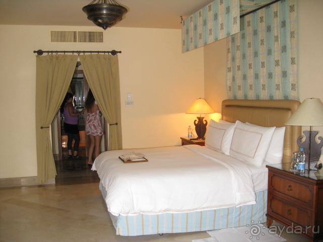 фото Four Seasons