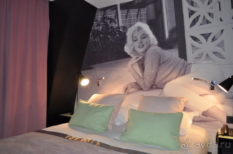 уютный небольшой отель в стиле Мерлин Монро