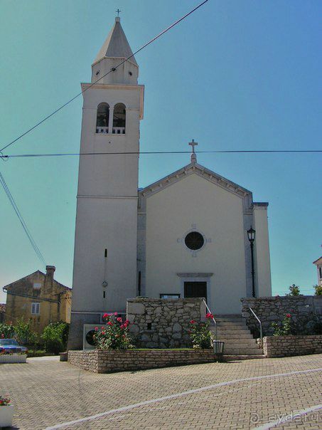 Городок Фунтана.