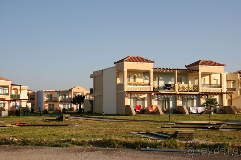 Веселый отель в красивом месте!