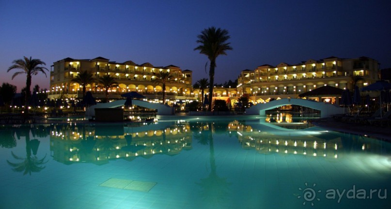 Веселый отель в красивом месте!