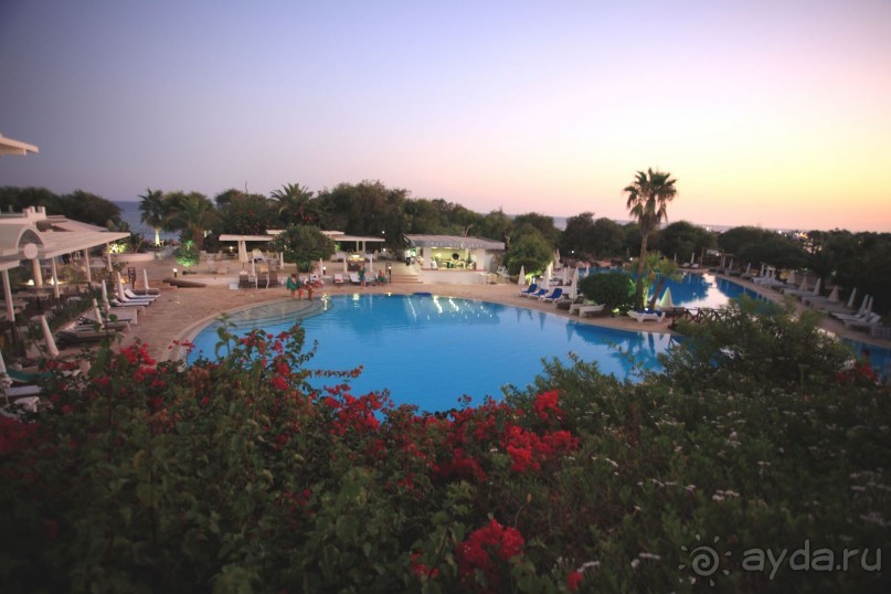 Grecian Bay - совсем русский!