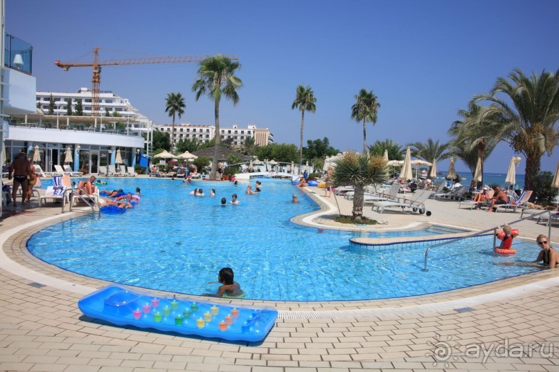 Один из лучших отелей Протараса