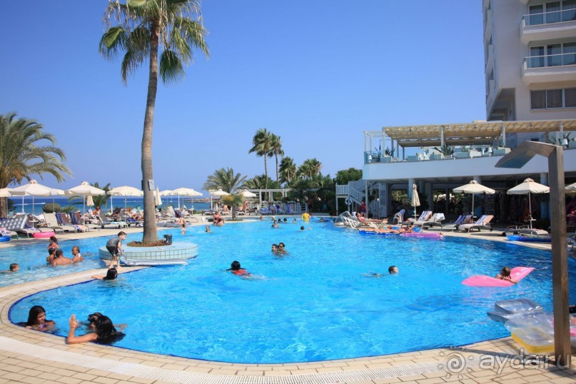 Один из лучших отелей Протараса