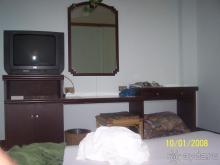 Нормальный  отель  для  одинокого  мужчины.