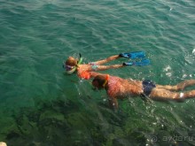 Повезло с погодой и морем в остальном - неплохо.