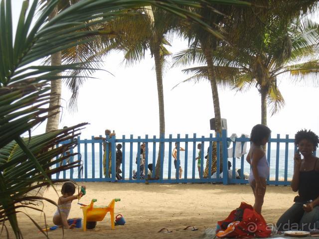 пляж в Гран Бассам