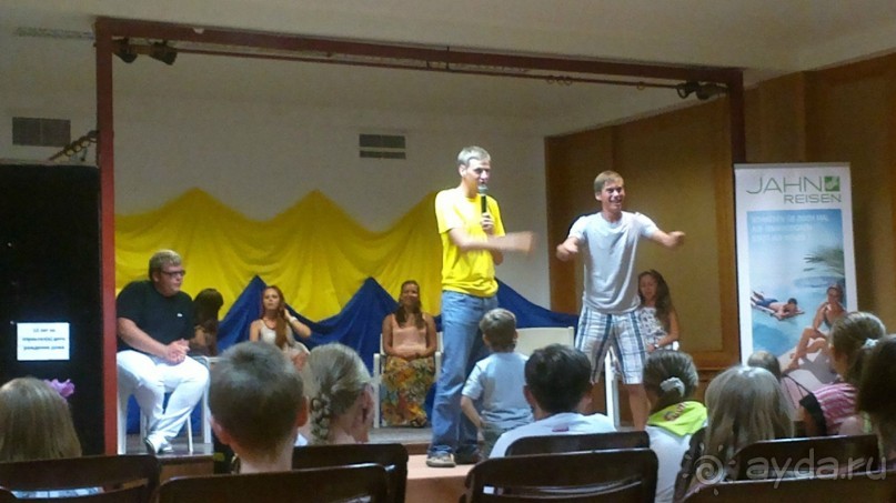 Отель в бору