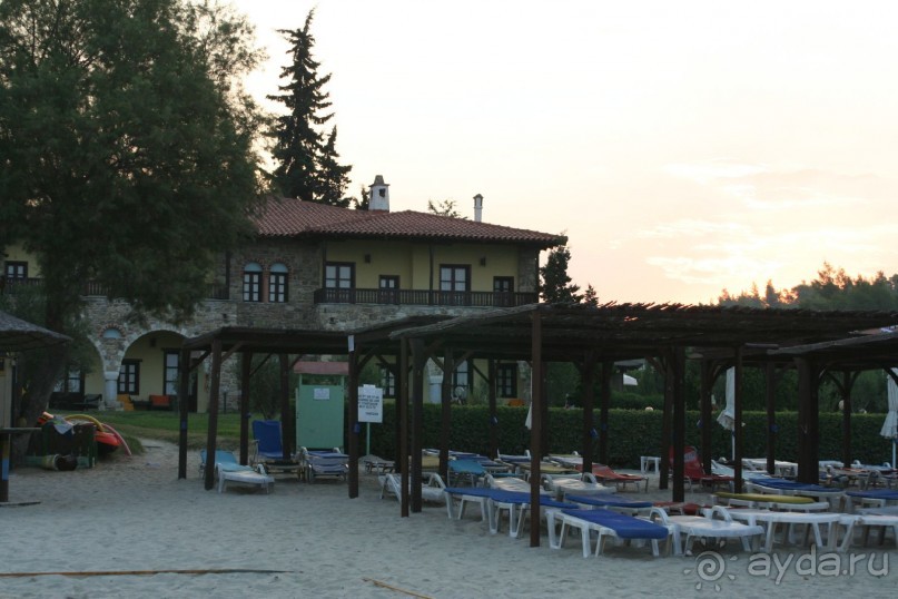 Отель в бору