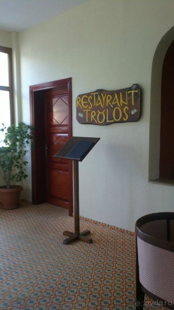 Отель в бору